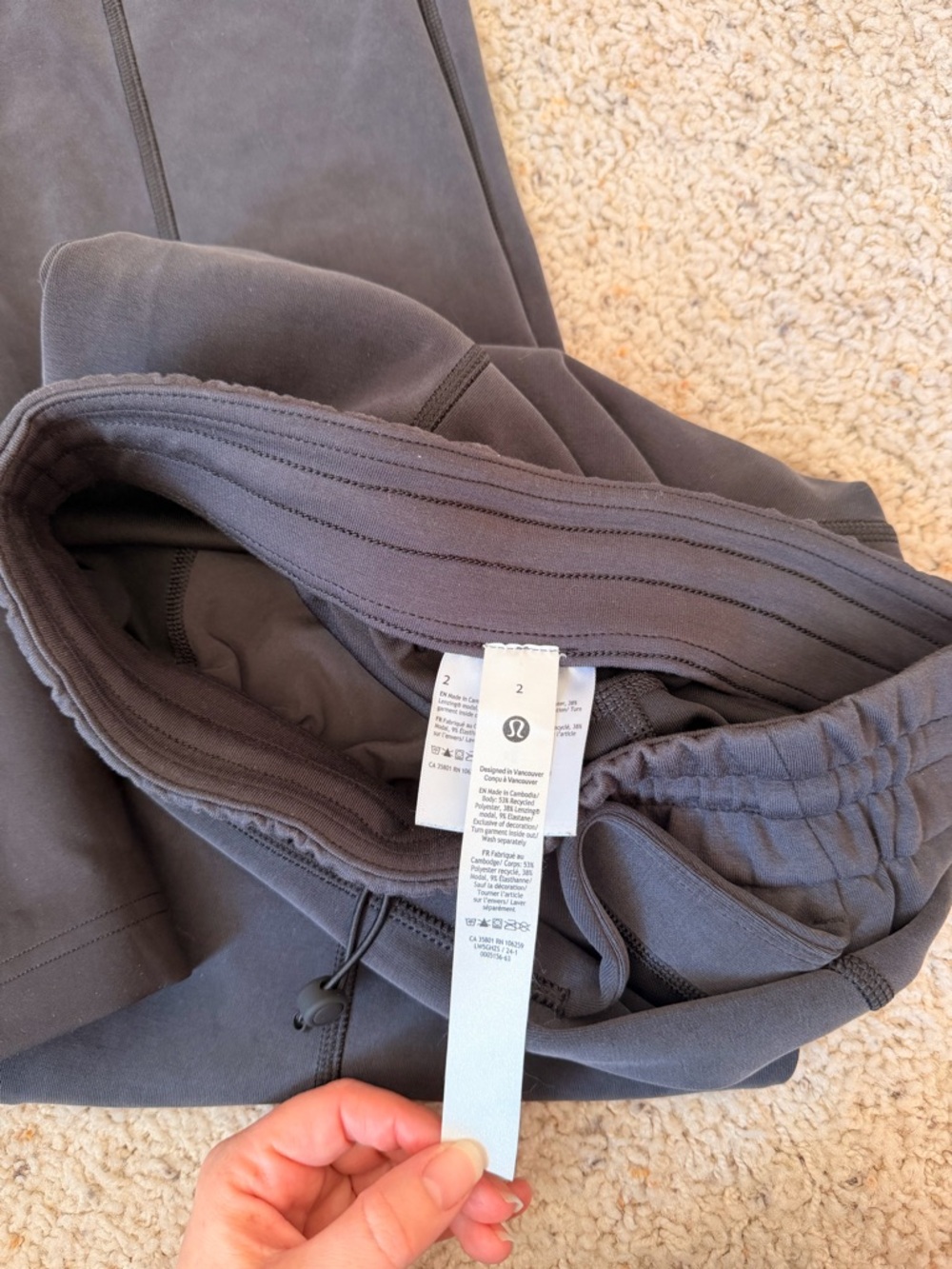 Lululemon size 2 bundle - Picture 5 of 7